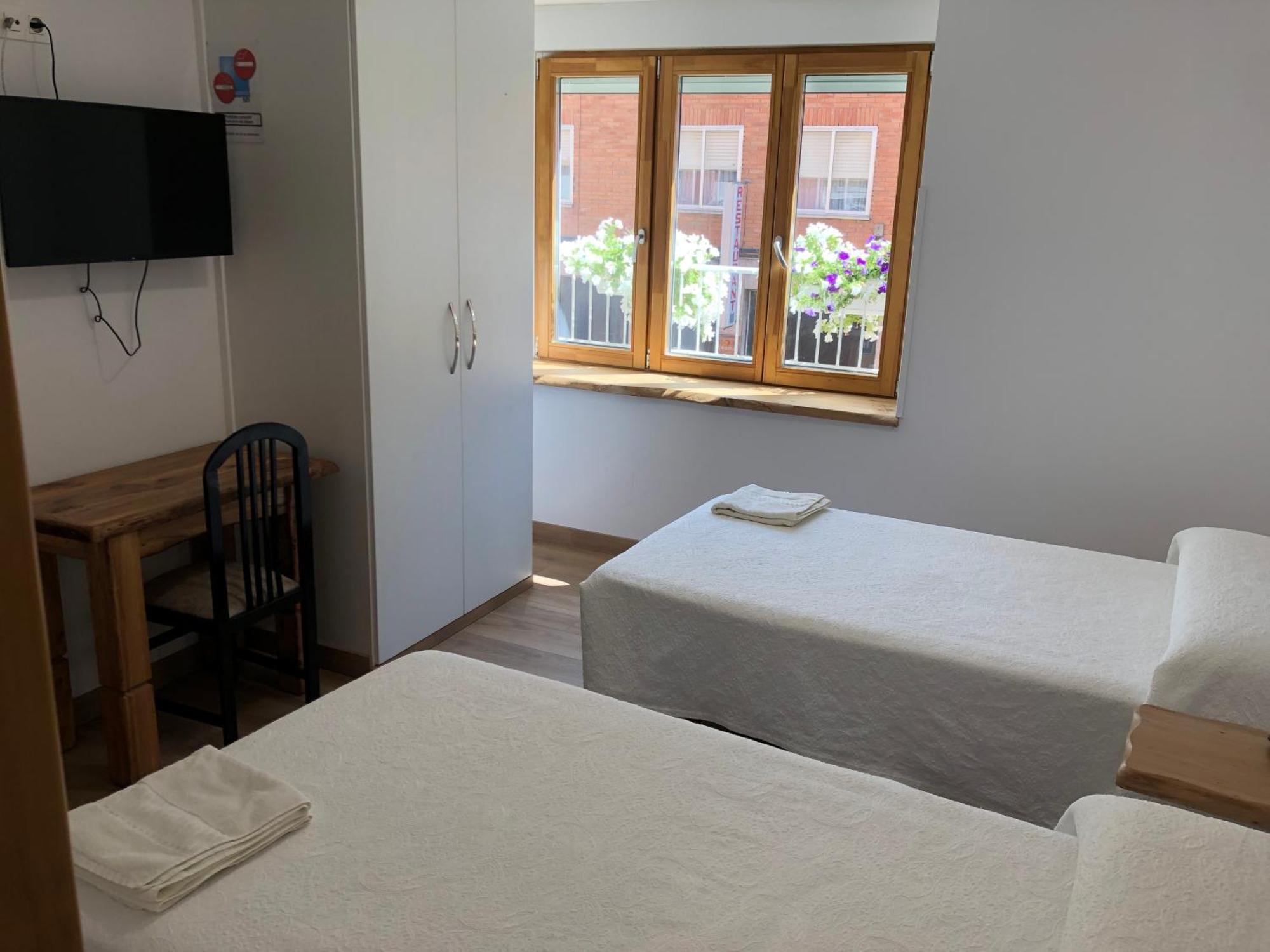 Hostal San Juan Sahagún المظهر الخارجي الصورة