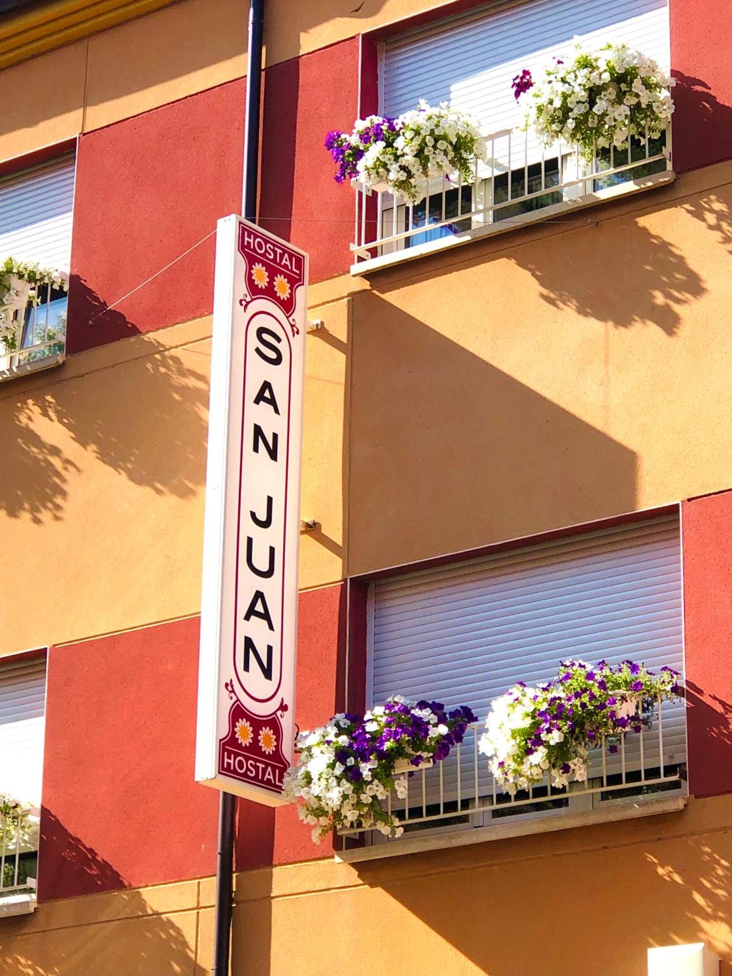Hostal San Juan Sahagún المظهر الخارجي الصورة